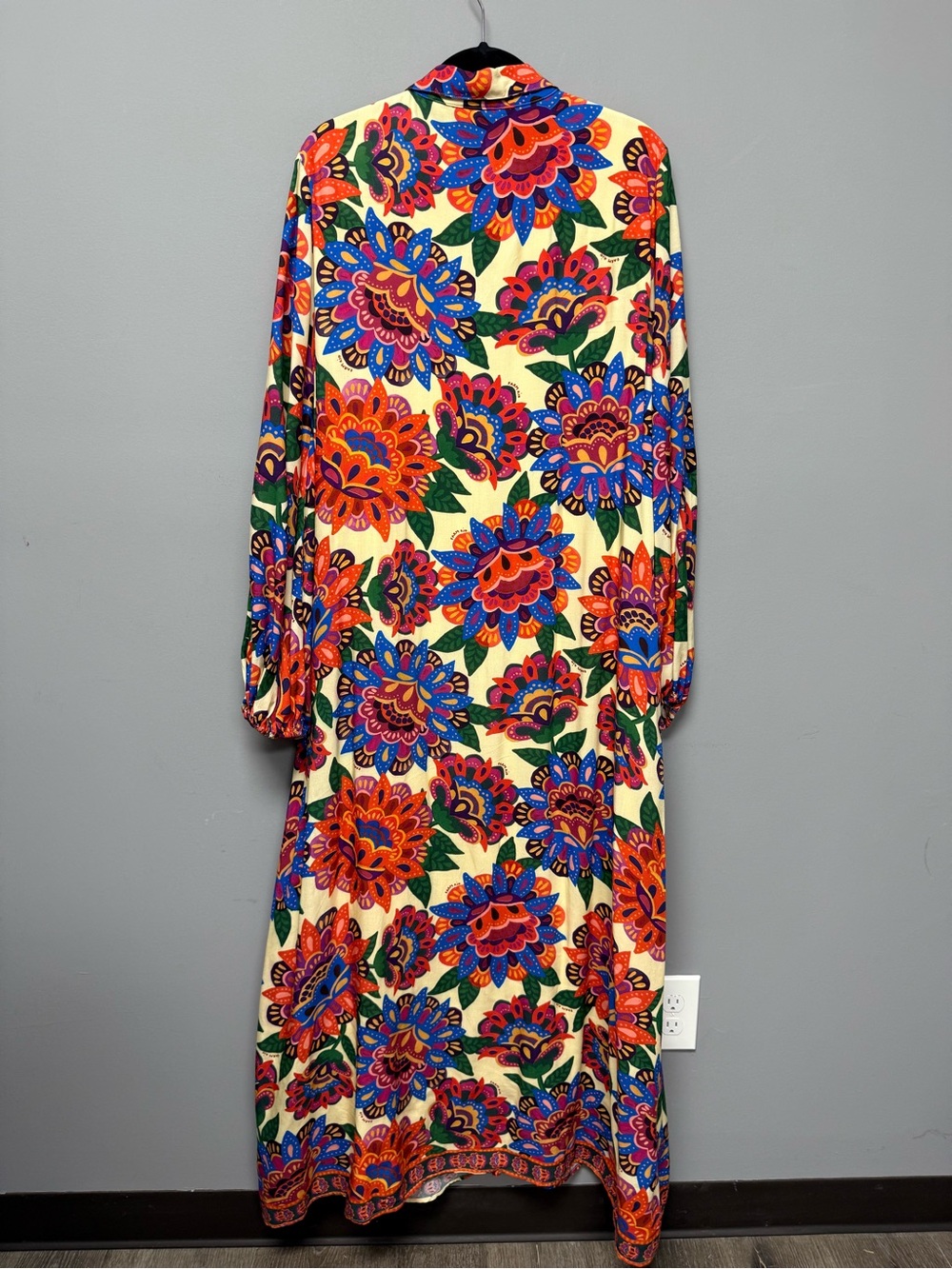 Farm Rio Long-Sleeve Button-Front Midi Dress - Picture 5 of 7